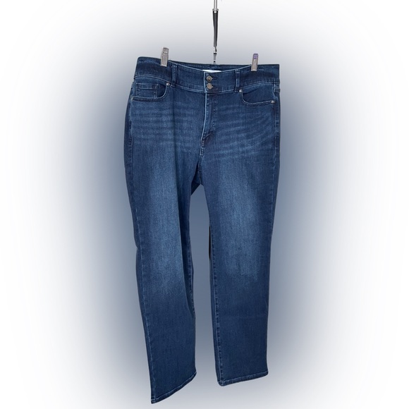 Lane Bryant Flex Magic Waistband Jeans size 16 Dark Wash - Picture 8 of 10